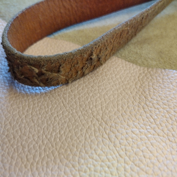 Leather Salmon Pink Purse - Tote handbag with metal hardware - Picture 13 of 14